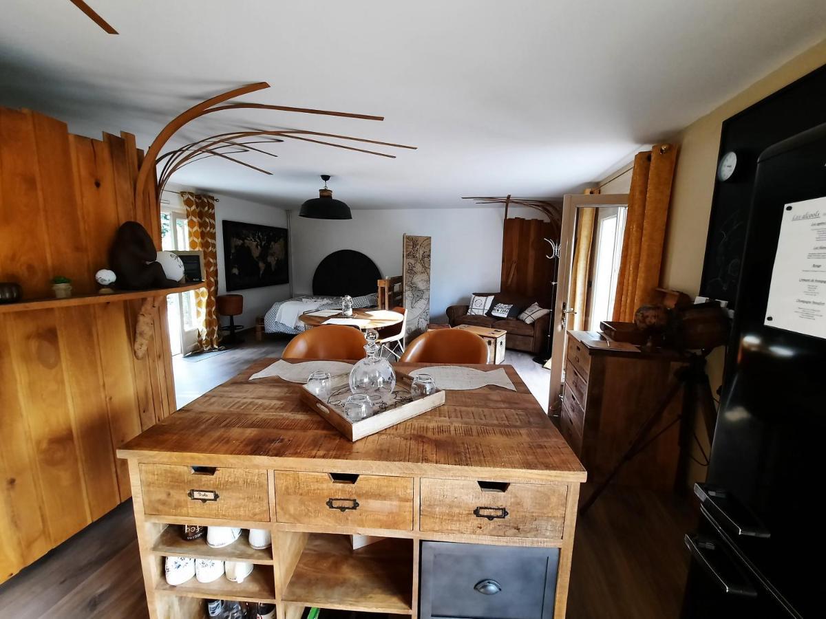 Au Calme Absolu Chez Nicolas Lindry 外观 照片